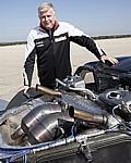 Wolfgang Hatz, Vorstand Forschung und Entwicklung der Porsche AG, am Rolling Chassis des 918 Spyder